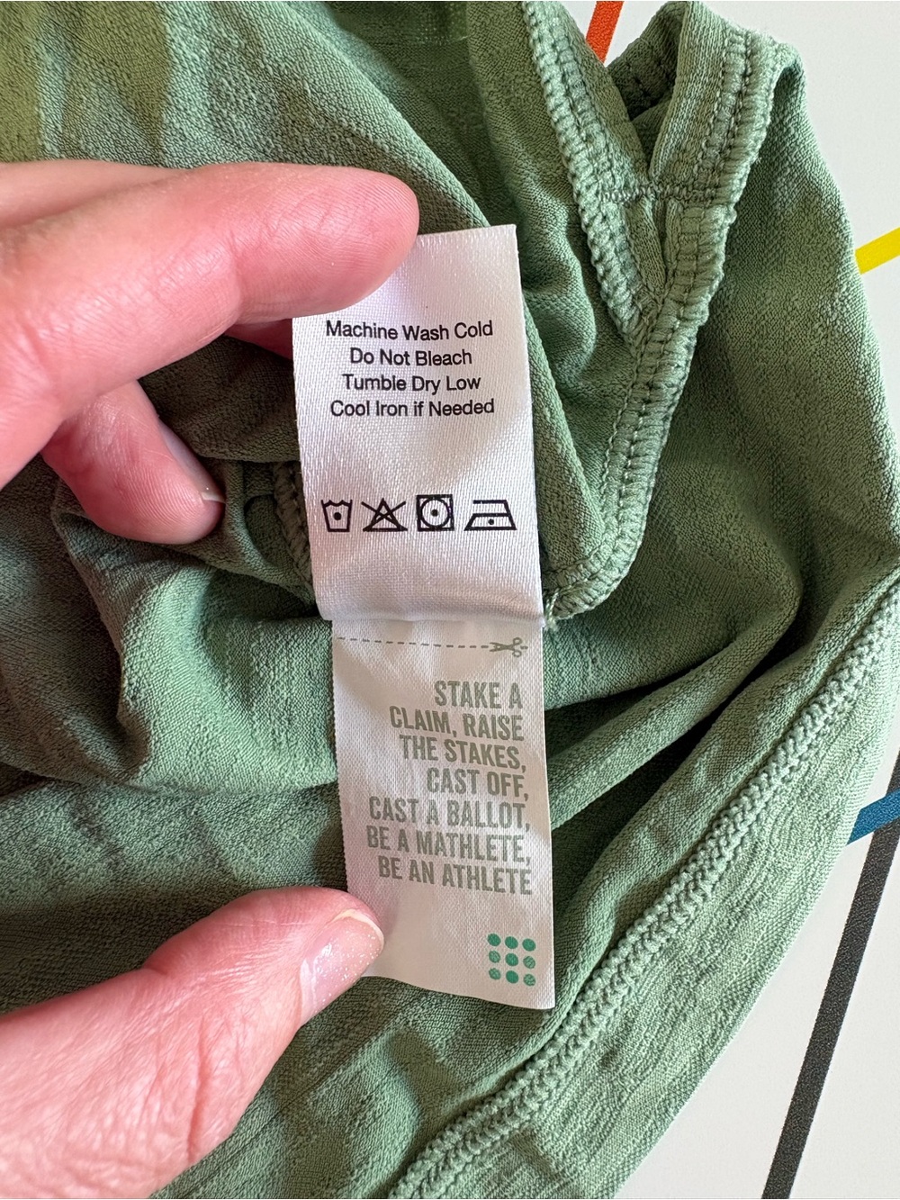 Title Nine Upland Long Sleeve Sun Shirt Medium EUC Sage Green Gorpcore Granola - Picture 9 of 12